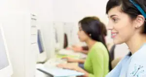 STUDIU: Care ar trebui să fie vârsta minimă a utilizatorului de Facebook?