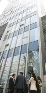 Statul ignoră segregarea costurilor la impozitarea clădirilor de firmă