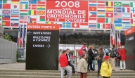 Mondial de l’Automobile 2008: maşini verzi pentru bilanţuri roşii
