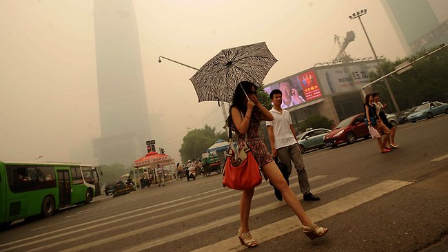 China va publica lunar o listă cu cele mai poluate zece oraşe ale sale