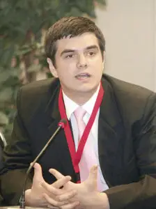 Ciobanul Becali şi oile Romsilva
