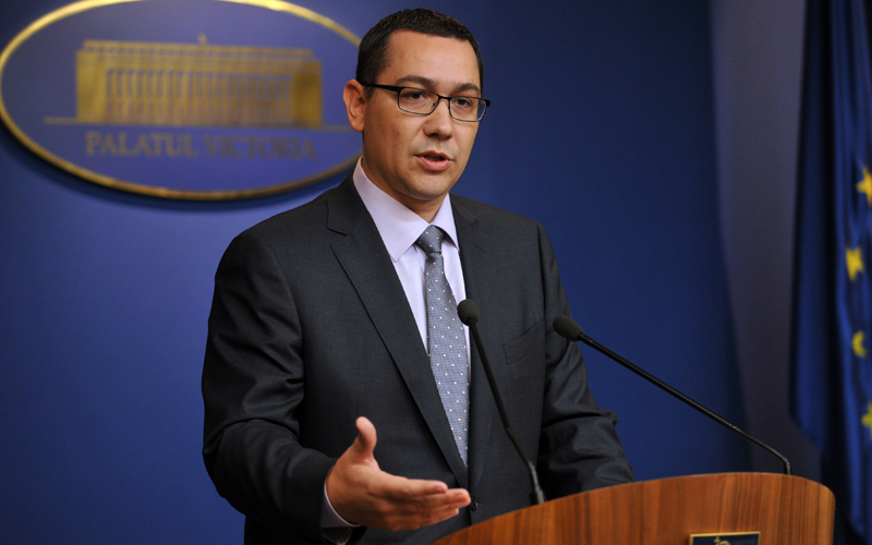 Ponta: „Vreau să-i văd pe funcţionarii de la administraţie mai activi la încasarea veniturilor statului”