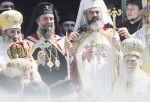 Patriarhia Română: Biserica este neutră politic, dar nu indiferentă faţă de problemele societăţii româneşti