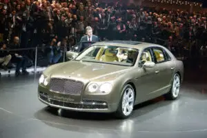 NOU Bentley Flying Spur
