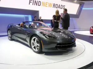 Corvette Stingray Convertible: Legenda continuă