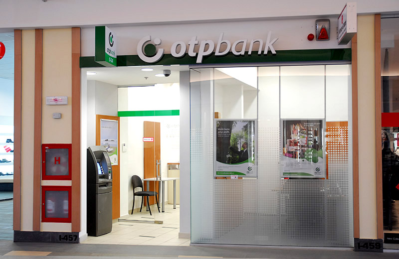 OTP ar putea cumpăra două bănci mai mici, după ce a renunţat la RBS România