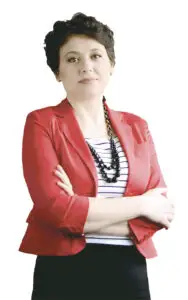 Hainele online se cumpără tot cu cash
