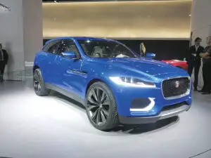 Jaguar C-X17 Concept: Primul crossover