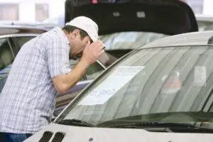 Piața mașinilor de ocazie, sugrumată de taxa pe poluare