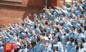 5.000 de studenți iau anual drumul străinătății