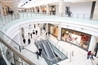 Jumătate din proiectele de noi malluri rămân pe planşetă