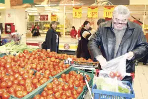 Cu cât au crescut preţurile de consum în octombrie