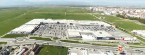Cel mai mare proprietar de malluri îşi lustruieşte proiectele