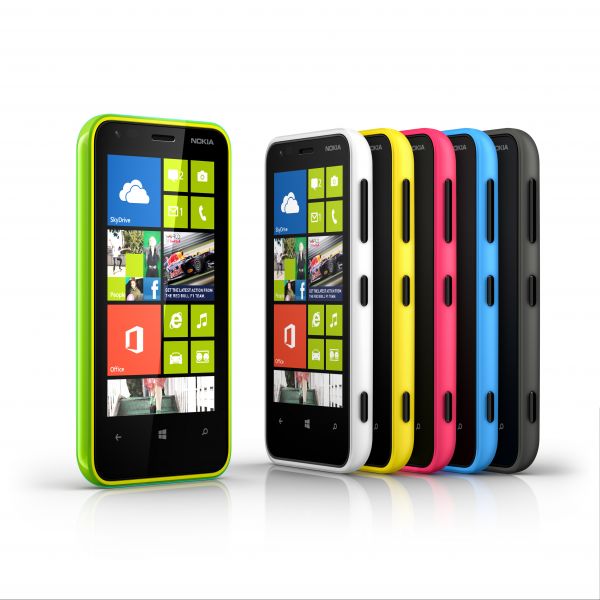 Cel mai accesibil smartphone Nokia cu Windows Phone 8