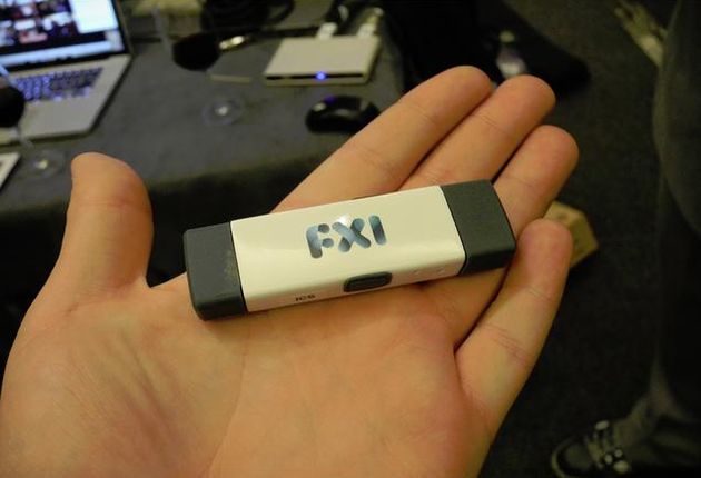 Cel mai mic PC din lume cântăreşte doar 21 de grame