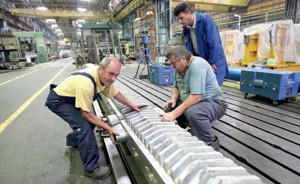 Preţurile producţiei industriale au scăzut în iunie cu 0,2%