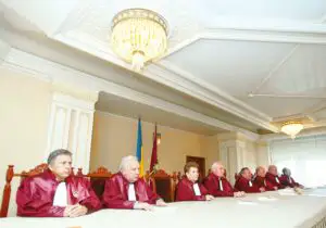 CCR respinge cele mai grave acuzaţii din solicitarea USL privind suspendarea lui Băsescu
