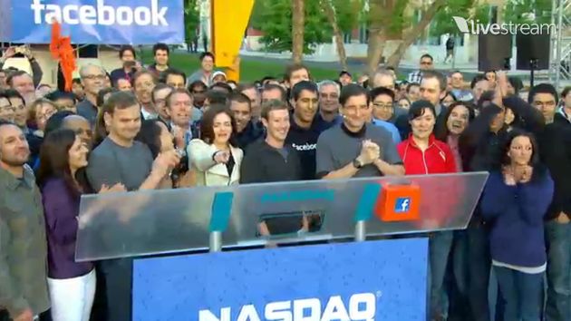Mark Zuckerberg a sunat clopoţelul de deschidere a bursei