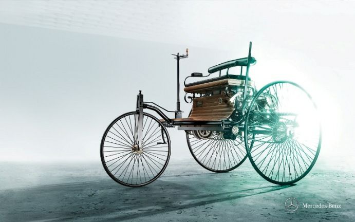 Mercedes-Benz aniversează 125 de ani de la naşterea primului automobil din lume
