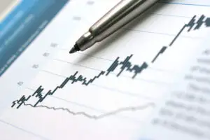 Investitorii, mai încrezători: Prima de risc pe România a scăzut