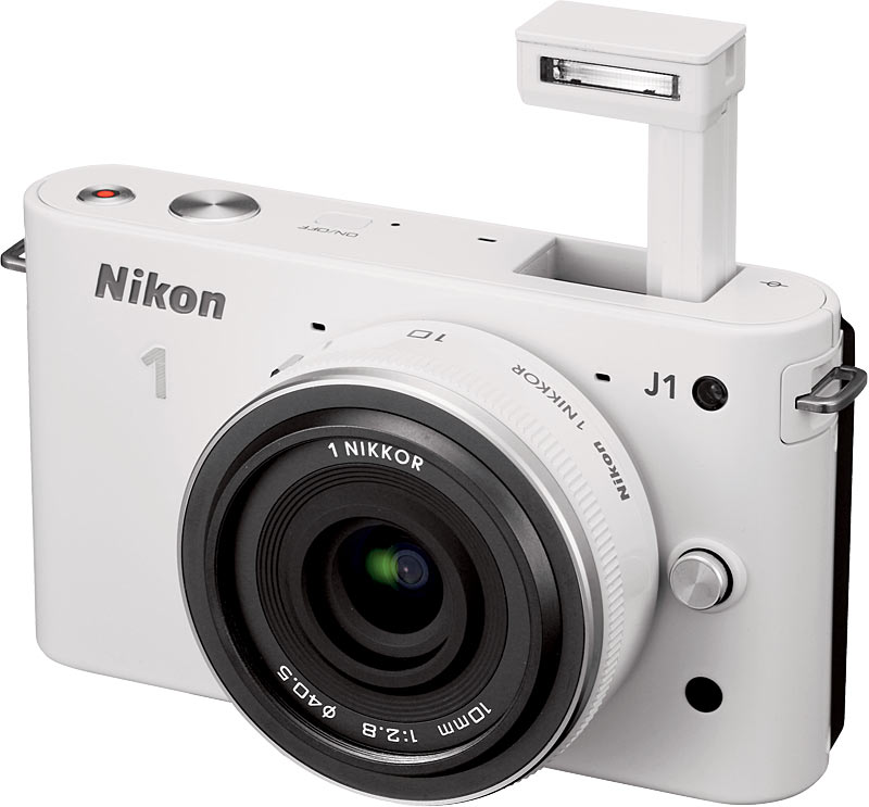 Nikon extinde garanţia la anumite aparate şi obiective