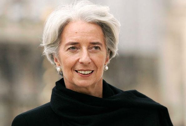 Christine Lagarde acuză băncile şi Grecia de complicitate în trecut