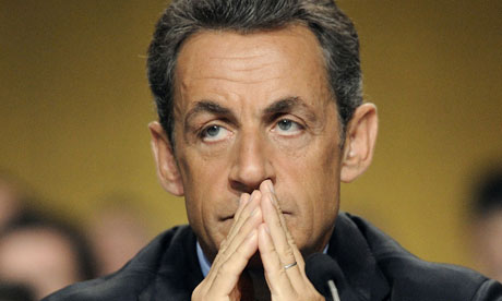 Nicolas Sarkozy, „tânăr pensionar” la New York, vorbeşte pe bani grei despre criza din Europa