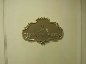 Cum arată noul apartament Tiffany`s, care costă 8.500 de dolari pe noapte