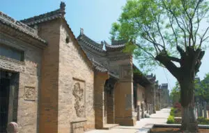 Miliardarul chinez care şi-a cheltuit toată averea pe relicve şi ruine