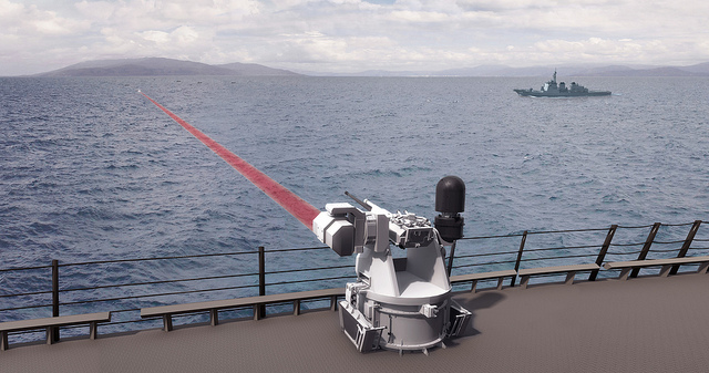 Navele de război americane ar putea fi dotate cu arme cu laser în patru ani