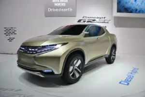 Cum ar putea arăta viitorul model Mitsubishi L200