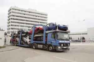 Partea bună a scăderii leului. Fără ea aveam o recesiune de 10% – 11%