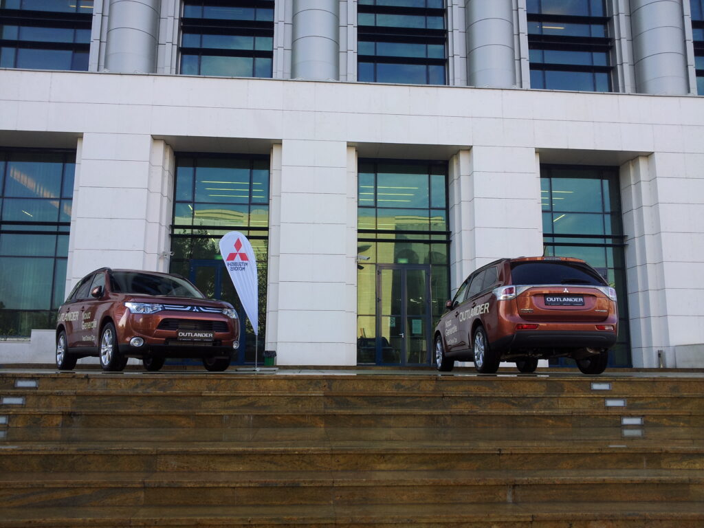 Mitsubishi a lansat noul Outlander în România