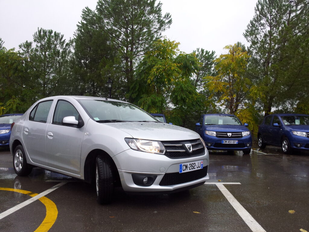 Dacia a prezentat în România noile modele Logan, Sandero și Sandero Stepway