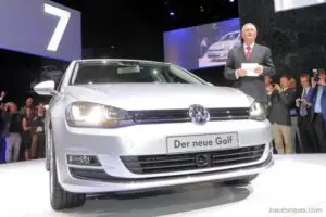 FOTO: Primele IMAGINI REALE cu noul VOLKSWAGEN GOLF 7