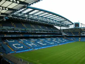 Locuri de muncă în Anglia. Românii se pot angaja la clubul de fotbal Chelsea