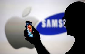 Samsung se distanţează de Apple