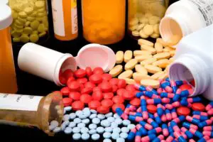 ATENŢIE: Nu există medicamente fără reacţii adverse. Respectaţi doza recomandată!