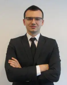 Cum dictează condiţiile meteo promoţiile din magazine