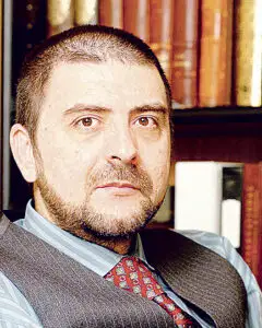 Butunoiu a vândut Restograf