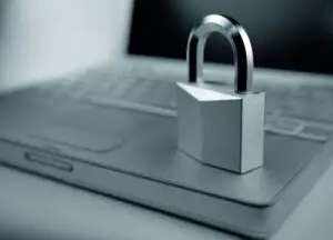 Românul care produce cel mai bun antivirus din lume