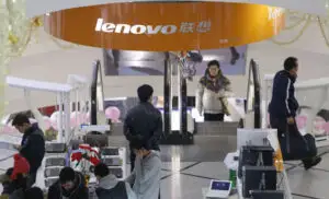 Acţiunile Lenovo în cădere liberă