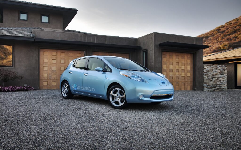 Nissan Leaf, cel mai popular automobil electric din Europa