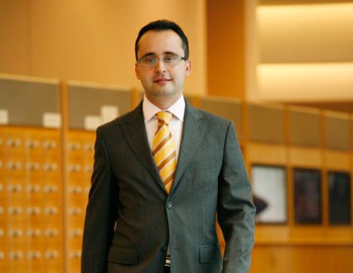 De la şefia CNAS în fruntea Ministerului Sănătăţii: cine este Cristian Buşoi