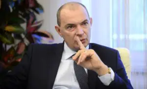 Salariile de la ASF nu au fost reduse cu 50%. Daniel Tudor: „Salariul preşedintelui ASF este identic cu salariul fostului preşedinte CSA”