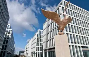 Primul complex de birouri intrat în insolvenţă este în proces de vânzare