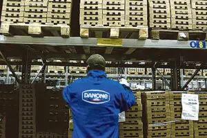 Danone estimează o creştere a vânzărilor de 4-5% în acest an