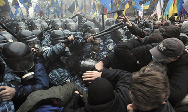 UE propune deschiderea unei anchete privind actele de violenţă din Ucraina