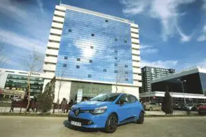 Renault Clio, maşina care atrage toate privirile