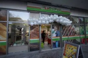 GOANA DUPĂ PROXIMITATE. Reţeaua LaDoiPași a depăşit 700 de magazine